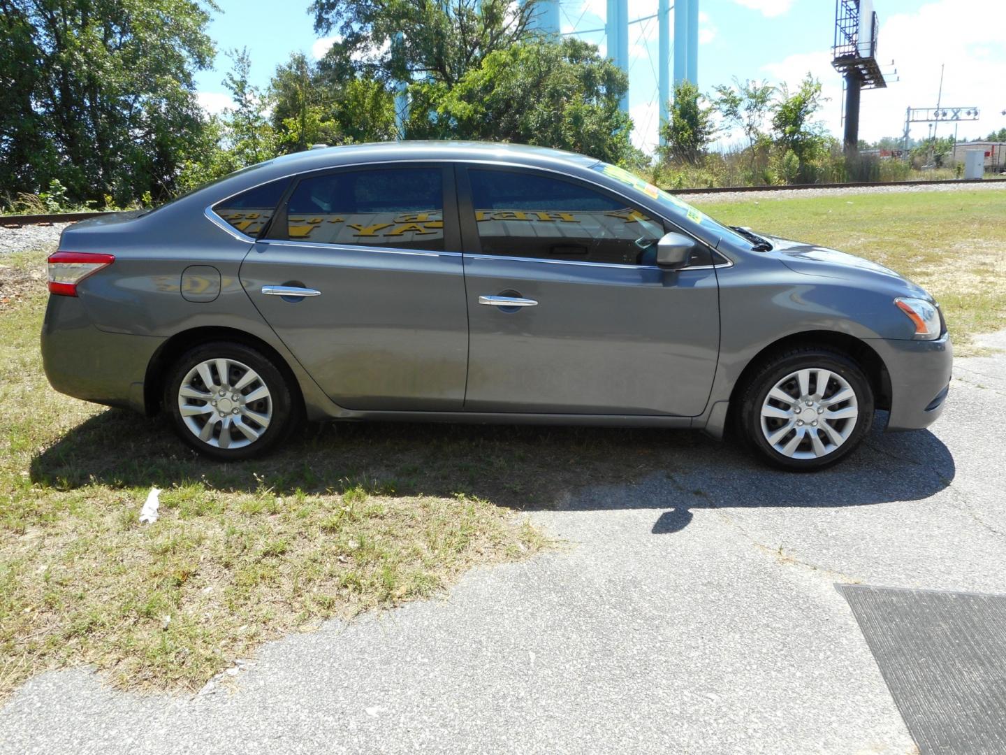 2015 Gray Nissan Sentra (3N1AB7AP3FL) , located at 2553 Airline Blvd, Portsmouth, VA, 23701, (757) 488-8331, 36.813889, -76.357597 - ***VEHICLE TERMS*** Down Payment: $1199 Weekly Payment: $65 APR: 23.9% Repayment Terms: 42 Months *** CALL ELIZABETH SMITH - DIRECTOR OF MARKETING @ 757-488-8331 TO SCHEDULE YOUR APPOINTMENT TODAY AND GET PRE-APPROVED RIGHT OVER THE PHONE*** - Photo#4